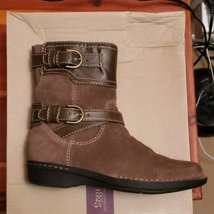 Clark's Boots-Whistle Ranch